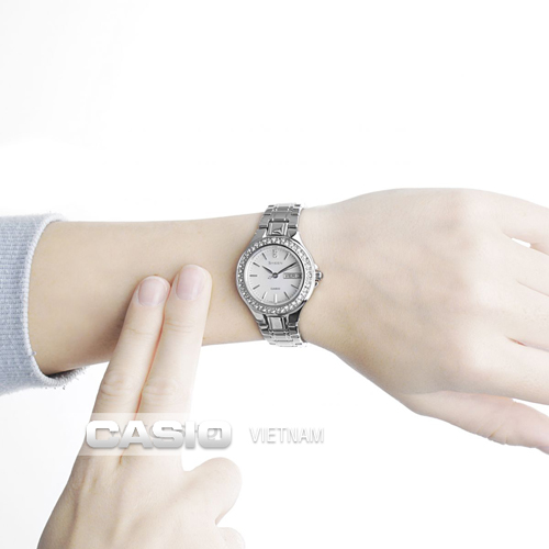 Đồng hồ Casio Sheen SHE-4800D-7AUDR Chính hãng 