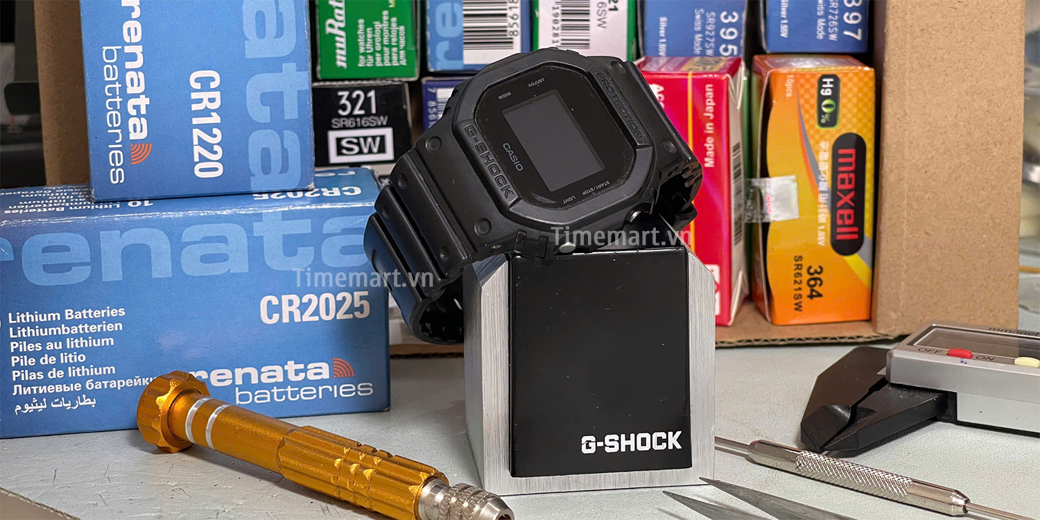 Thay pin G-Shock DW-5600: Lưu ý đặc biệt cho dòng huyền thoại