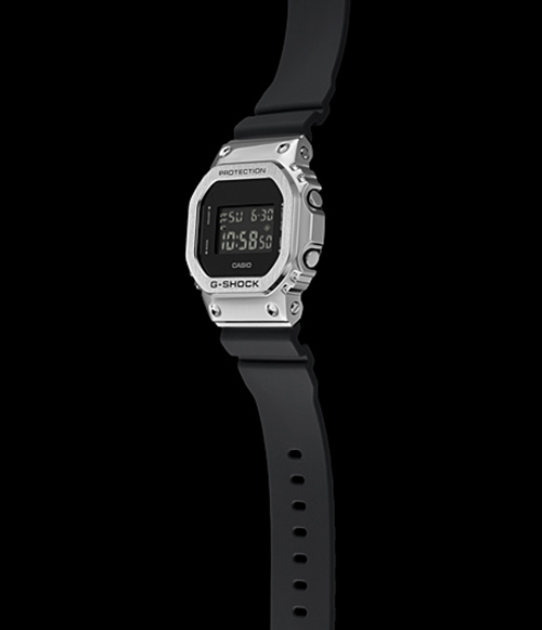 toàn bộ chi tiết đồng hồ GM-5600-1